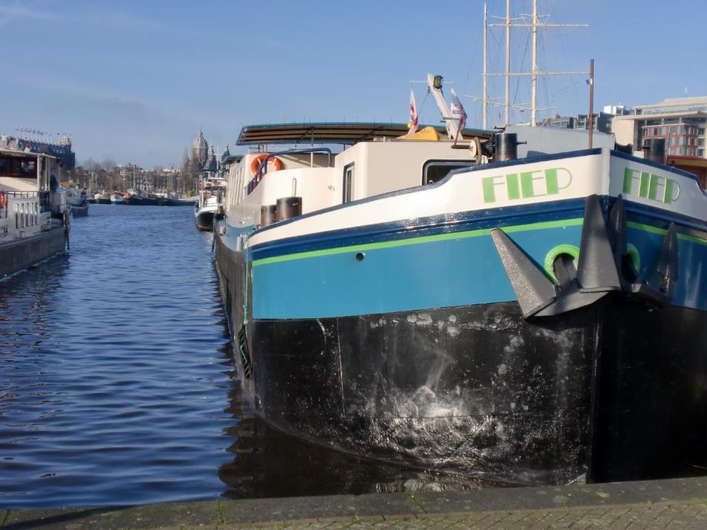 Hotelboat Fiep Amsterdam Exterior photo