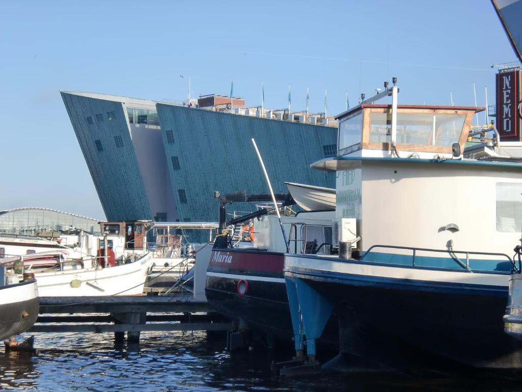 Hotelboat Fiep Amsterdam Exterior photo