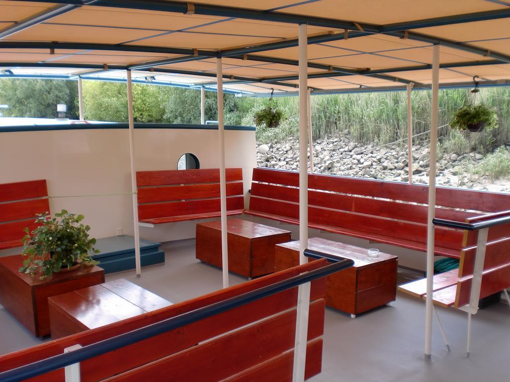 Hotelboat Fiep Amsterdam Exterior photo